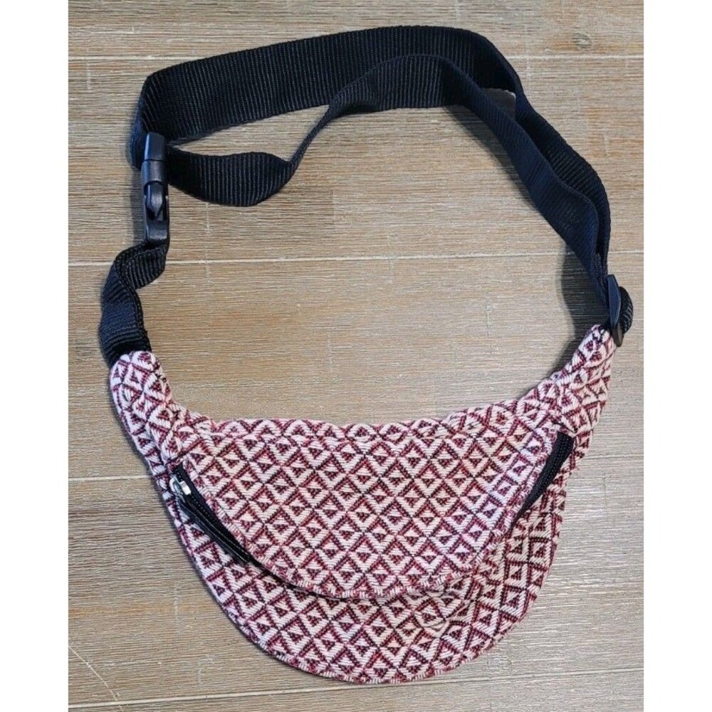 Forever 21 Men's Fanny Hip Shoulder Pack Adjustable Belt 21Men Burgundy Red